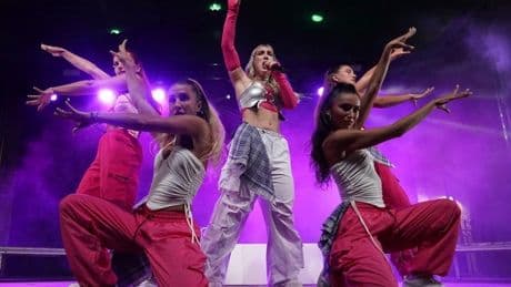 Un problema técnico en el montaje del escenario de Abandoibarra obliga a cancelar el concierto de este sábado