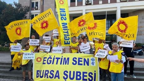 Eğitim-Sen Bursa Şubesi: Okul masrafları velilerin sırtına yıkılmamalıdır