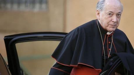 Un cardenal del Opus apartado por abusos sexuales acude a los preparativos del cónclave