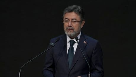 Bakan Yumaklı, orman yangınlarındaki son durumu paylaştı