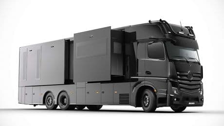 Brabus Big Boy 1200, un camión Mercedes convertido en apartamento de lujo