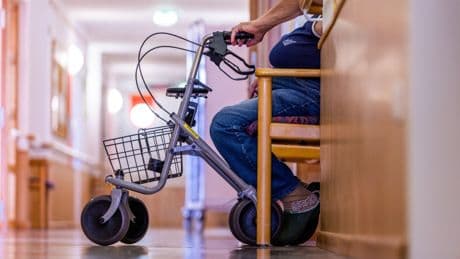 So teuer ist ein Platz im Pflegeheim