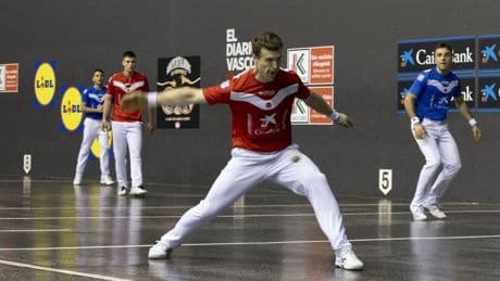 Peña se luce pero acaba lesionado