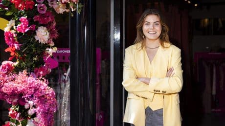 Eloise van Oranje komt liever niet in gewone kledingwinkels: ’Weet niet wat mensen van me vinden’