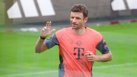 Thomas Müller: Ex-Bayern-Star zeigt sich mit neuem Look