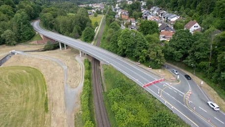 Livestream: Sehen Sie die Sprengung der Zeller Brücke