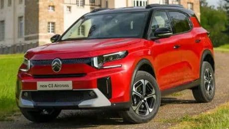 Stellantis, ecco tutti i B-Suv sui quali farà affidamento il nuovo Ceo Antonio Filosofa: motori, piattaforme e caratteristiche