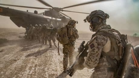 Heute kommt der nächste Flieger - Nur jeder 8. ausgeflogene Afghane ist Ortskraft