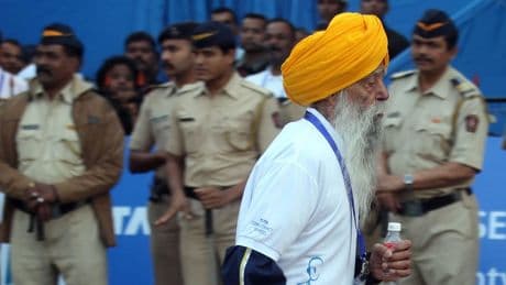 Kult-Marathonläufer "Turban-Tornado" stirbt mit 114 Jahren bei Autounfall