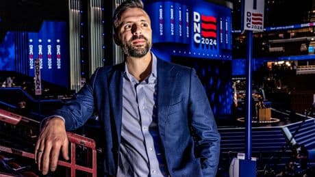 Ezra Klein, periodista y escritor: “Los demócratas fueron más leales a Biden que a sus propias posibilidades de ganar”