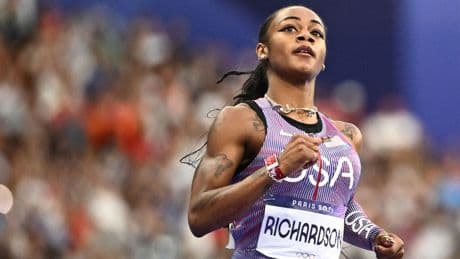Amerikaanse sprintkampioene Richardson over arrestatie: 'Alles onder ogen zien'