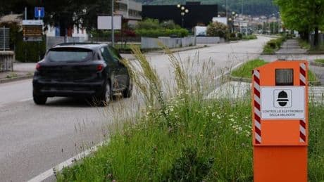 Autofahrer muss 28.000 Euro Blitzer-Rechnung zahlen