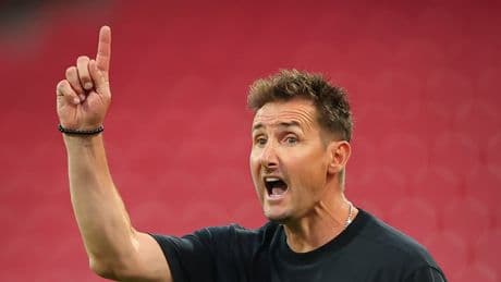 Mit Nürnberg am Tebellenende, aber … - Klose kriegt die Chance zur Wende
