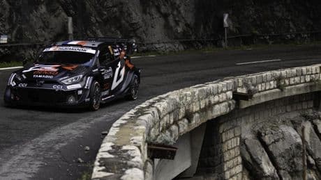 Ogier llegará líder al último día en Cerdeña