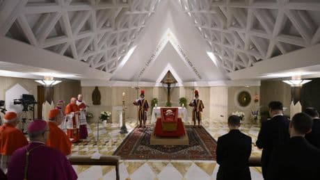 Mort du pape François : comment vont se dérouler ses funérailles ?