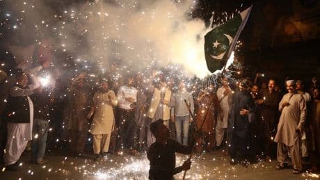 India and Pakistan accuse each other of violating ceasefire deal
