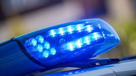 Unfälle: Drei Autofahrer bei missglücktem Überholversuch verletzt