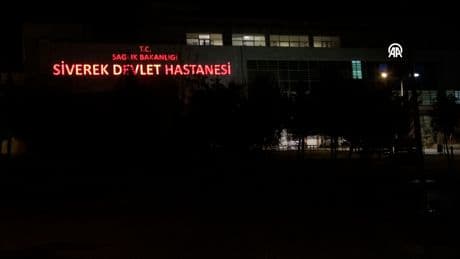 Şanlıurfa'da taraftarlar arasında bıçaklı kavga: 3 yaralı