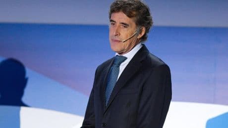 Perico Delgado, leyenda del ciclismo español, ironiza sobre las banderas de Palestina en La Vuelta: "Qué gran negocio..."