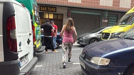 Detenido un hombre tras dar un hachazo a otro en un bar de Portugalete