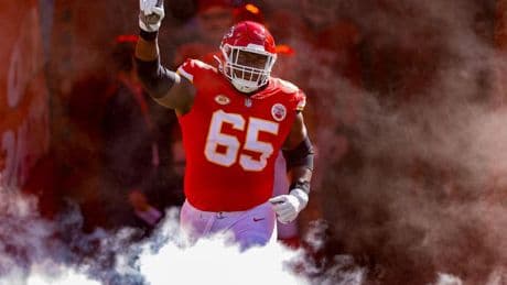 How Chiefs Pro Bowler Trey Smith Aims To Use His Historic Contract