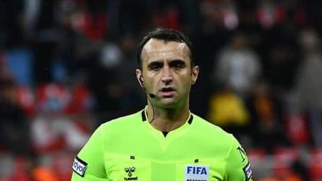Trabzonspor-Galatasaray derbisinin hakemi açıklandı!