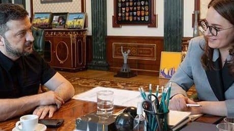 Zelenskiy'den kabinede sürpriz değişiklik: Trump ile anlaşan isim başbakan oluyor!