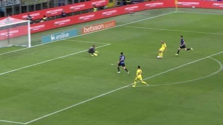 Inter-Lazio, Isaksen sbaglia cos&igrave; sullo 0-0. Poi il gol di Bisseck