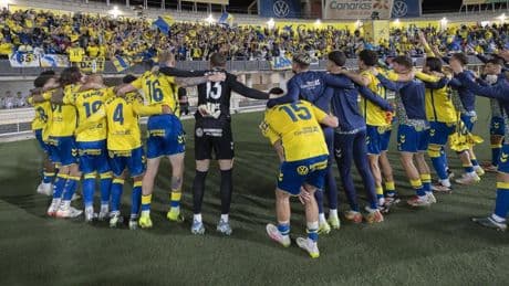 La orilla salvada: Dos décadas del viento que rescató a UD Las Palmas del naufragio
