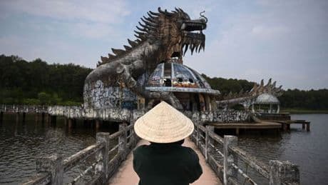 Abandoned water park tourists still pay to enter is ‘perfect setting for a horror film’