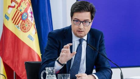 El Gobierno aprueba 36.588 plazas de empleo público para 2025, un 8,9% menos que en 2024, pese al rechazo sindical