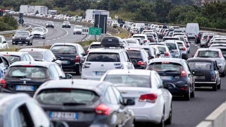 Traffico, primo weekend da bollino rosso: ecco cosa c'è da sapere