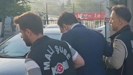 Borsa İstanbul'da manipülasyon yaptıkları iddiasıyla 14 şüpheli gözaltına alındı