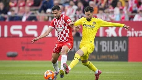 El Villarreal asalta 'in extremis' Montilivi y se afianza en la zona Champions