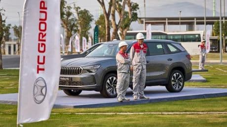 Le Vietnam, nouvelle terre de conquête des constructeurs automobiles