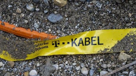Bremst die Telekom mit Absicht beim schnellen Internet? Was an den Vorwürfen dran ist