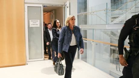 "Si ça tombe pendant les municipales...": le RN fixé ce lundi sur la date du procès en appel des assistants parlementaires du FN