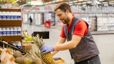 Alcampo abre la puerta a cambiar el formato de algunas tiendas incluidas en los ajustes para evitar su cierre