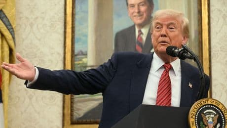 Trump annonce un accord commercial « total et complet » avec le Royaume-Uni