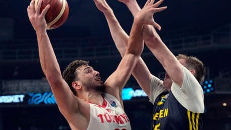 EuroBasket : malgré quelques frayeurs, la Turquie au rendez-vous des quarts de finale