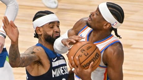 Gilgeous-Alexander blinkt uit: Oklahoma City één zege verwijderd van NBA-finale