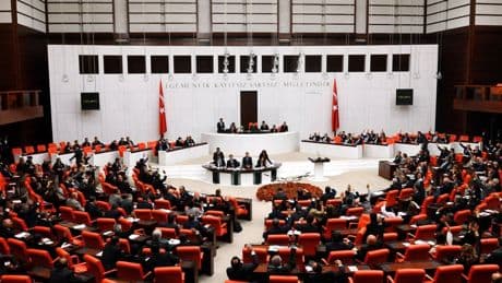 Meclis'te başkanlık yarışı başlıyor