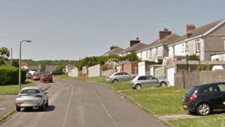 Passerby's rueful seven words as man crushed to death as he worked under car