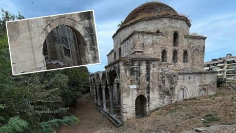 Komşudaki Osmanlı Camii’ne çirkin saldırı