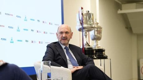 Louzán y el 'caso Olmo': "Cada vez que nos vemos con Dani nos echamos una sonrisa"