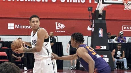 Más Badalona en la NBA: Isaac Nogués debuta con los Sacramento Kings