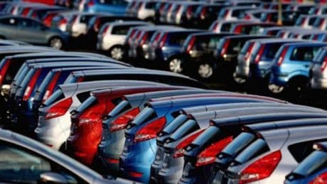 Auto, mercato italiano in crescita ad aprile del 2,7%