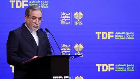 L'Iran considère l'arme nucléaire comme «inacceptable», dit son chef de la diplomatie