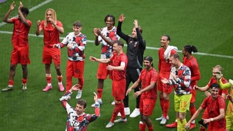 Fußball-Bundesliga: Keine Titelparty, aber: Müller fühlt sich "ganz als Meister"