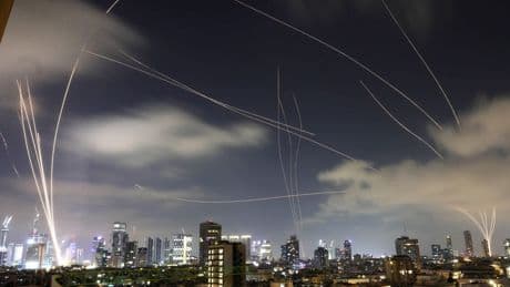 Un misil iraní impacta contra un hospital en el sur de Israel